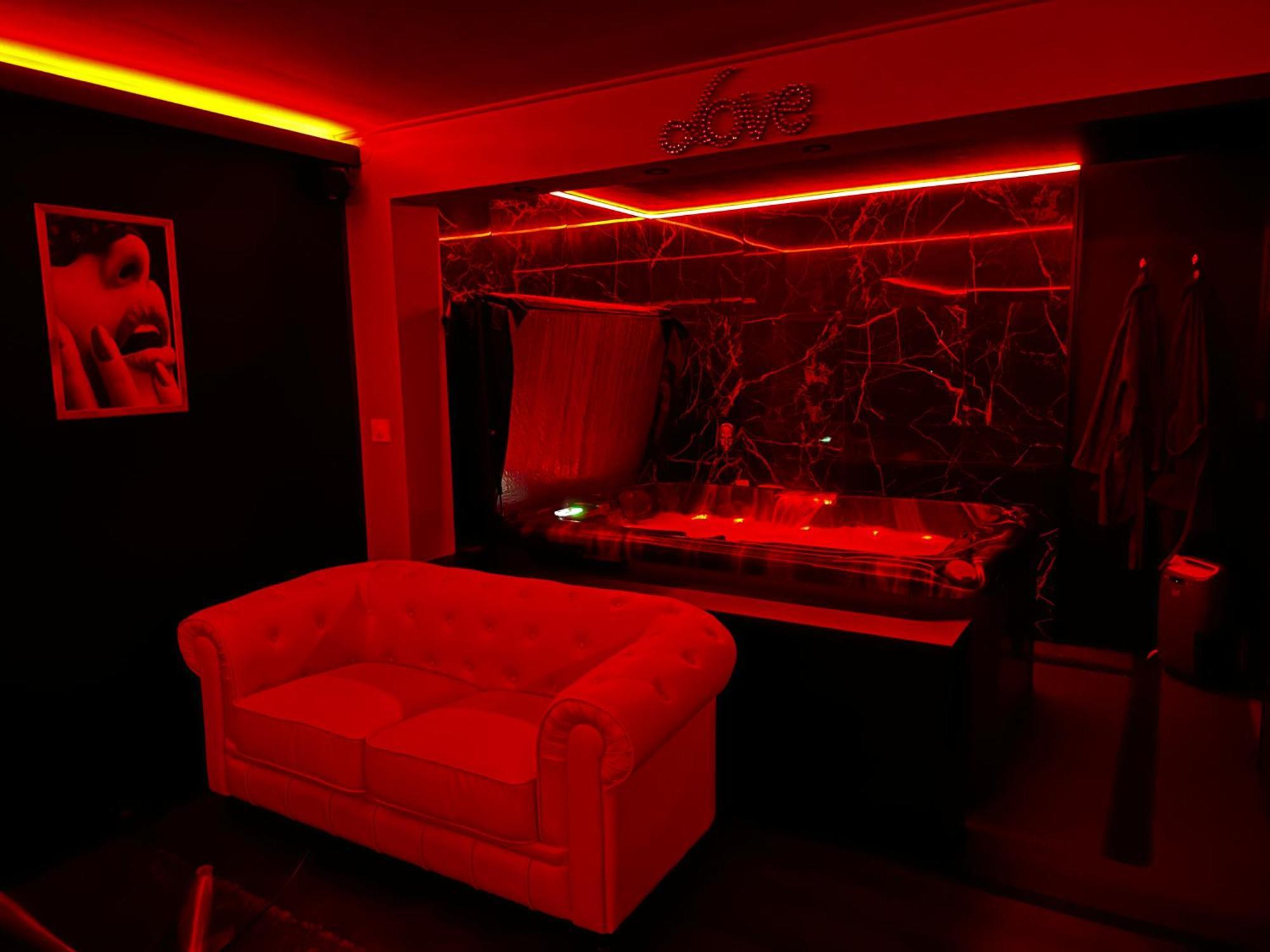 Love Room Passion Saint-Hilaire-de-Talmont Exterior foto
